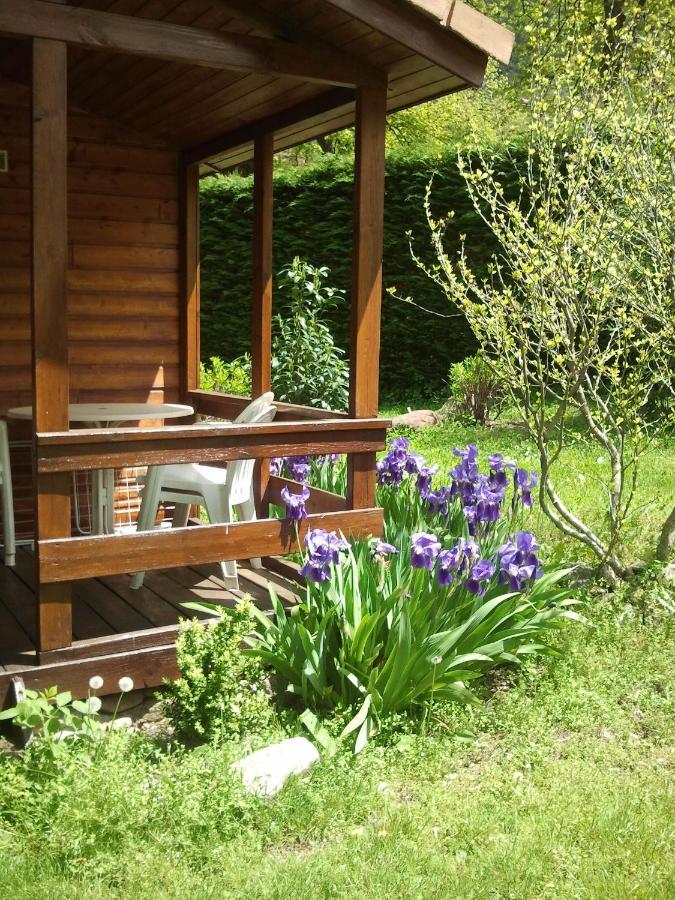 Les Chalets Quazemi A Casteil Εξωτερικό φωτογραφία